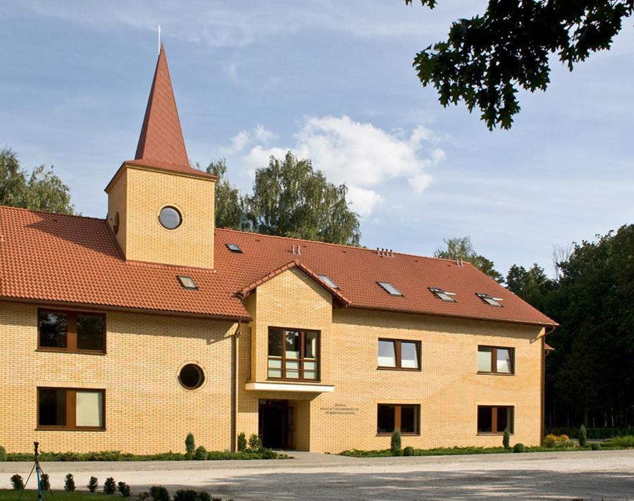 帕比亚尼采 Uroczysko Porszewice - Osrodek Konferencyjno-Rekolekcyjny酒店 外观 照片