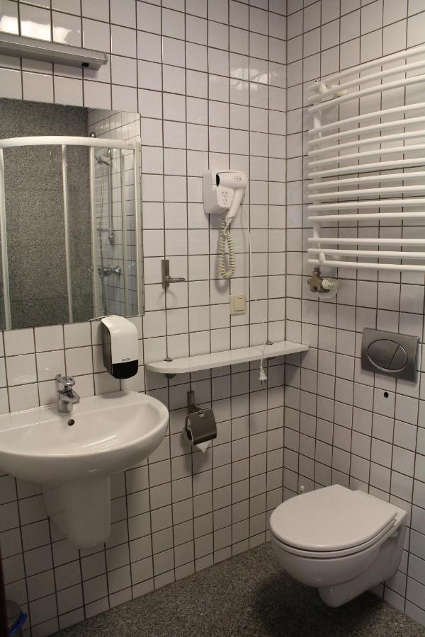 帕比亚尼采 Uroczysko Porszewice - Osrodek Konferencyjno-Rekolekcyjny酒店 外观 照片